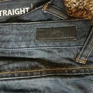 32 x 34 Ring of Fire